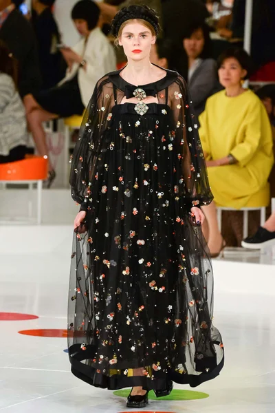 Look 84